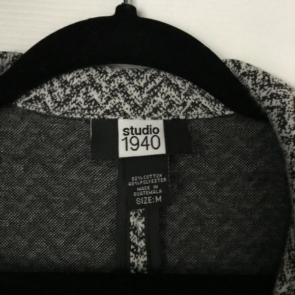 Blazer - Picture 2 of 2